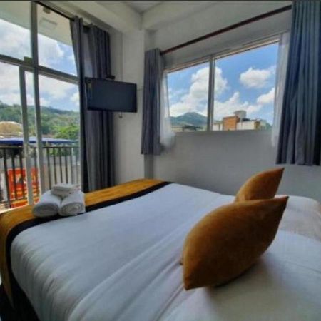 Nap Station Bed and Breakfast Kandy Esterno foto
