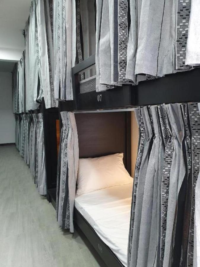 Nap Station Bed and Breakfast Kandy Esterno foto